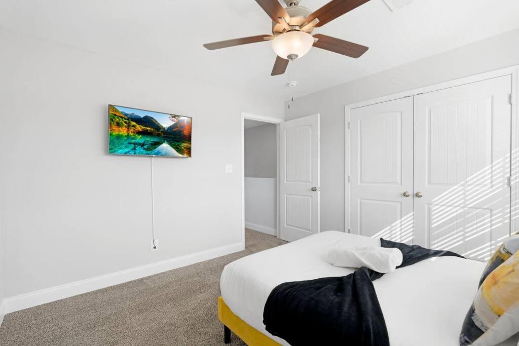Make Lemonade In Luxury W King Bed And Free Parking Plus 40 Minutes To Nashville Clarksville Exterior photo