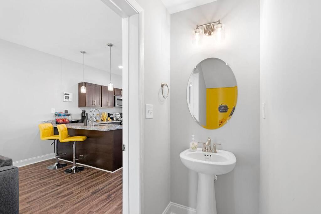 Make Lemonade In Luxury W King Bed And Free Parking Plus 40 Minutes To Nashville Clarksville Exterior photo